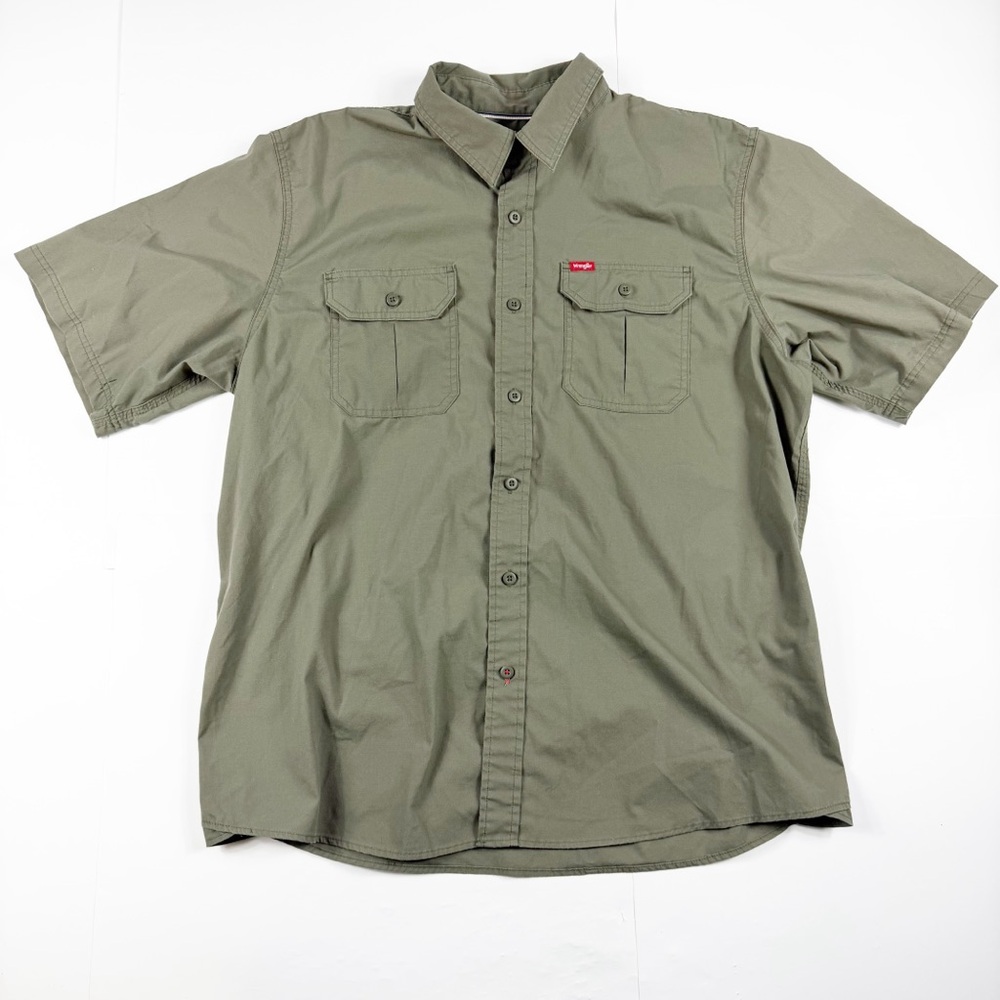 Wrangler Men's Casual‎ Olive Button Down Shirt